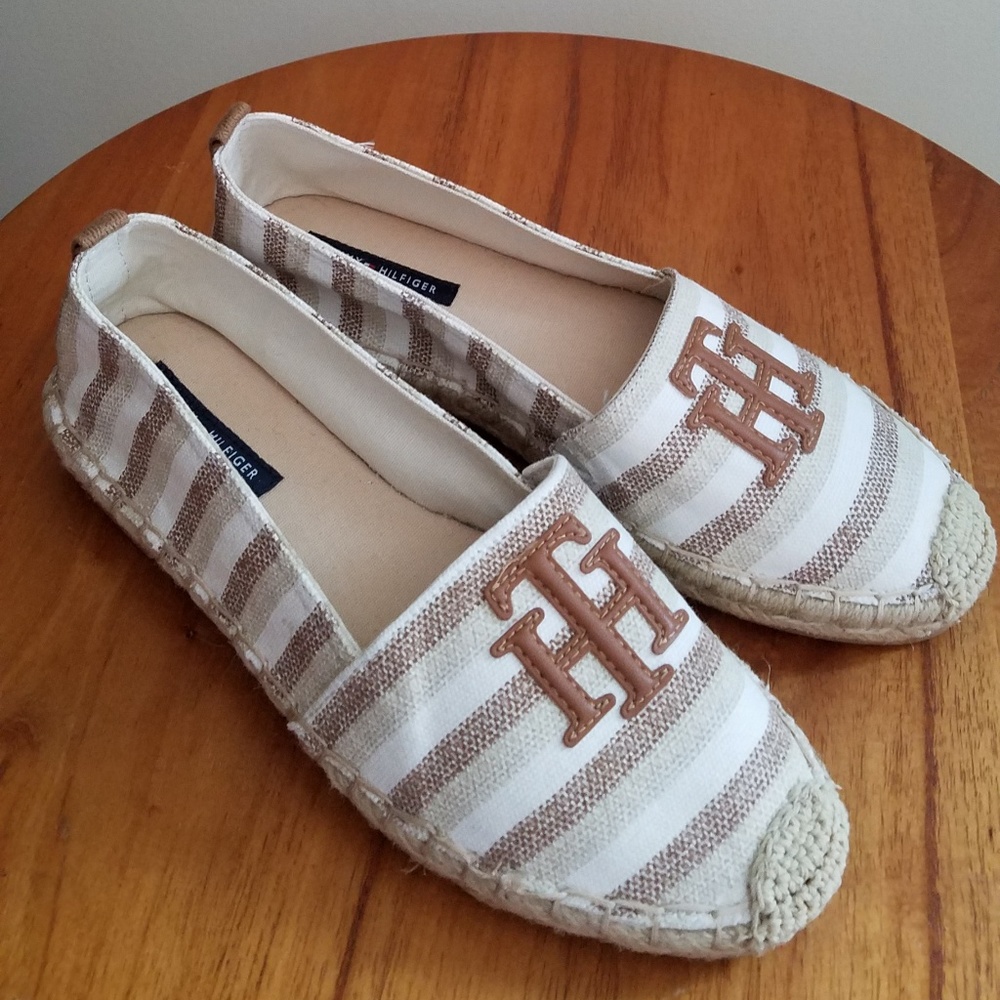 Tommy Hilfiger Size 6.5M Espadrille Flat Slippers